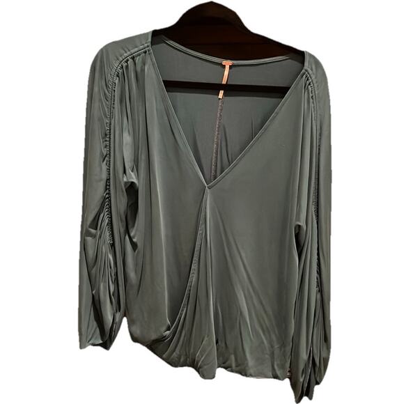 Free People Teal Long Sleeve Blouse size Medium Vneck - Picture 3 of 7